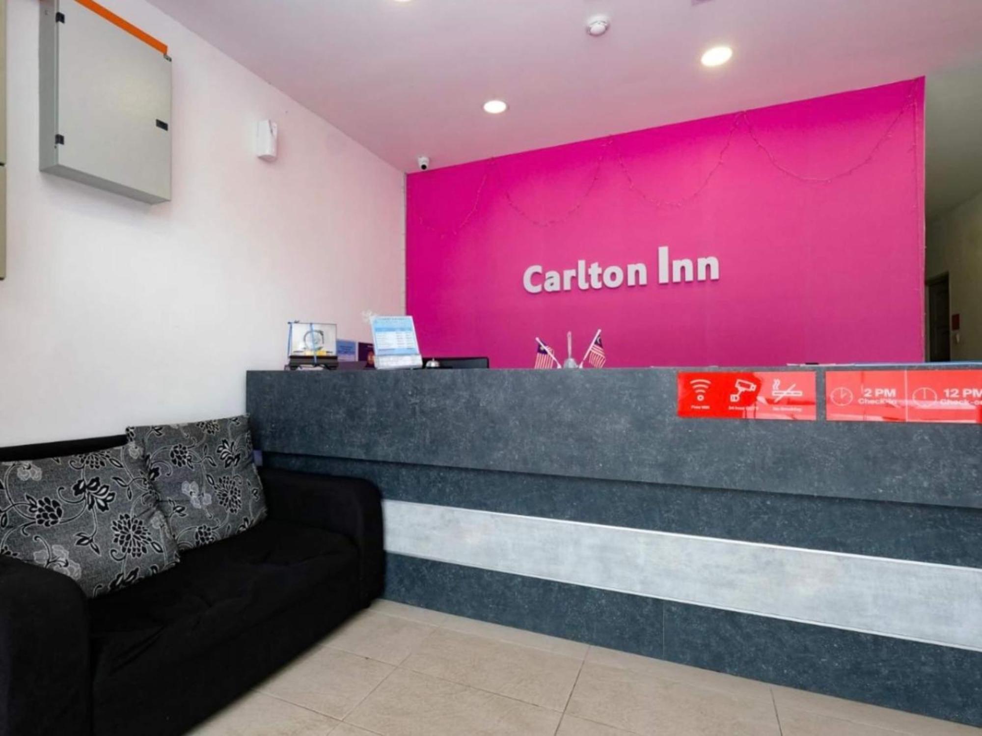 Oyo 89492 Carlton Inn Bukit Ubi Kuantan Exterior foto